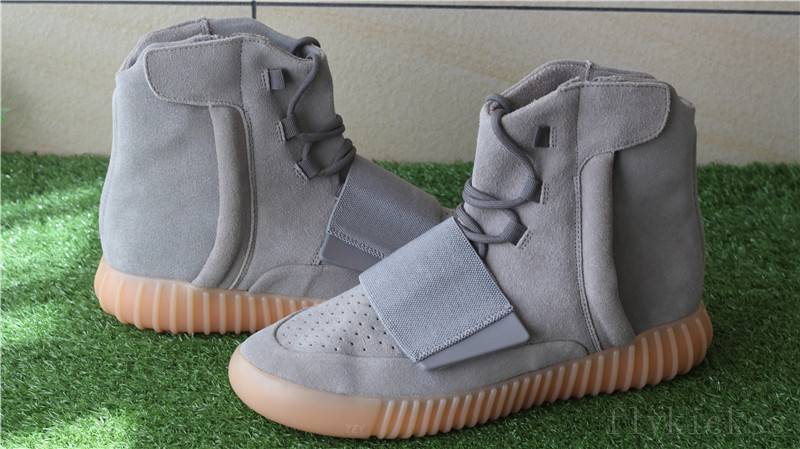 Adidas yeezy boost 750 grey gum glow in the dark